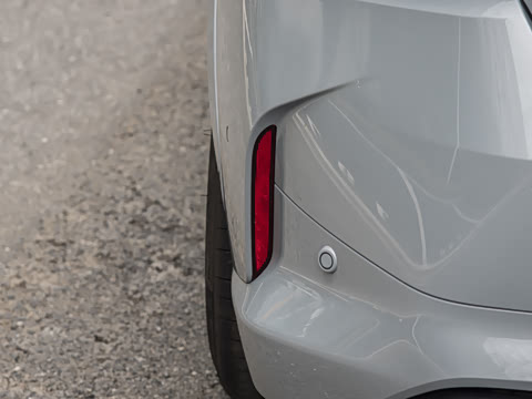 2026�� M240i xDrive