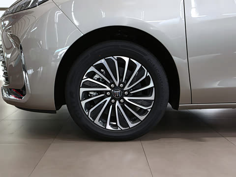 2027�� ½�� ������