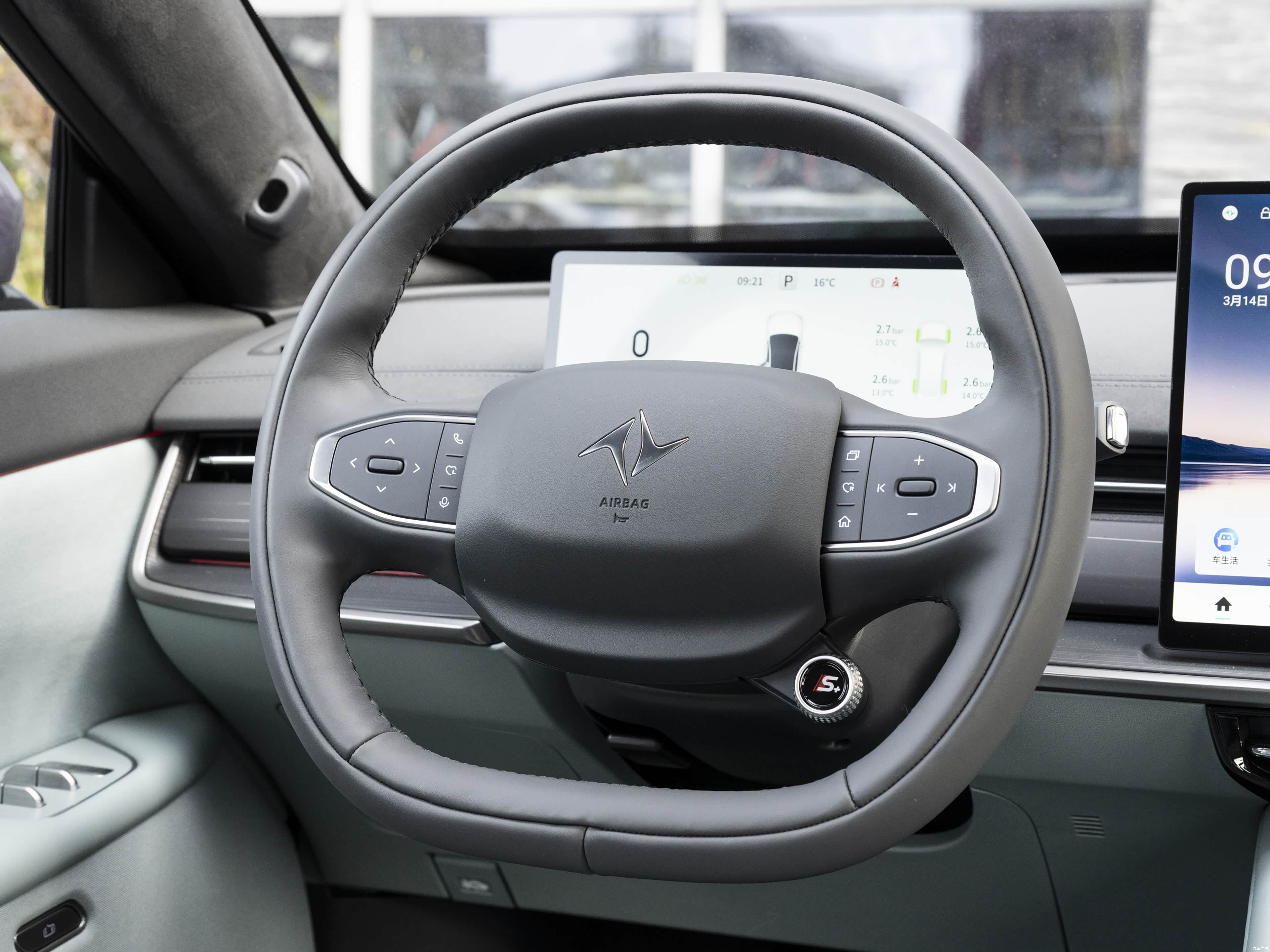 Dongfeng eπ007, миниатюра 16