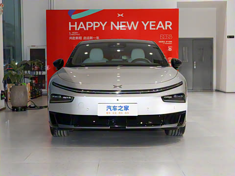 2026�� ���� 725 Max �콢��