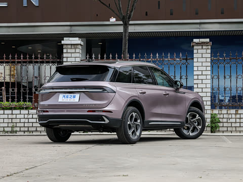 2026�� 2.0T ����������