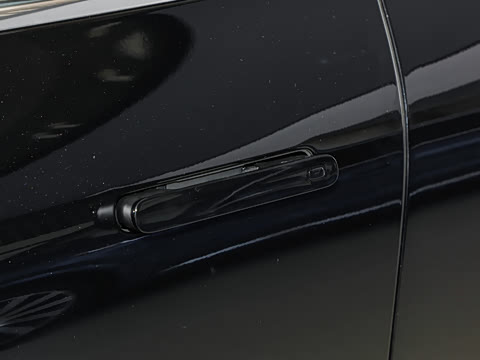 2025�� ���� Ultra�� 52kWh 6���棨896�߼����״