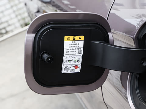 2026�� 2.0T ����������
