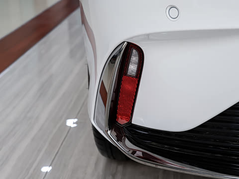 2026�� 2.0T ���а�