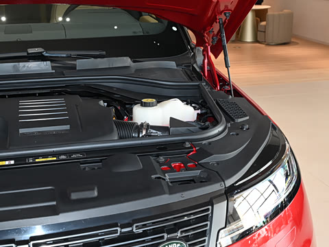 2025�� 400PS Dynamic SE