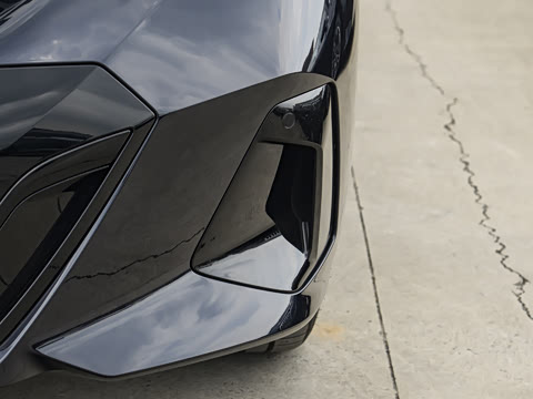 2026�� 525Li M�˶���װ