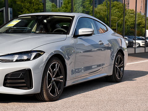 2026�� 425i M�˶���װ