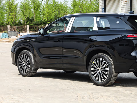 2027�� 2.0T ˫�������������