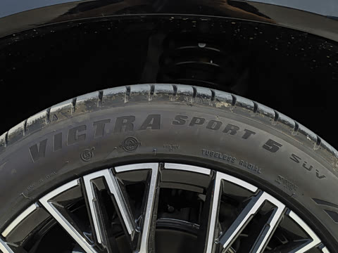 2027�� 2.0T ˫������������