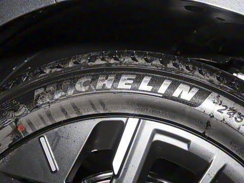 2025�� 670 Max��