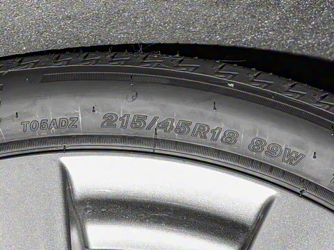 2025�� 2.0L �Զ����Ű�