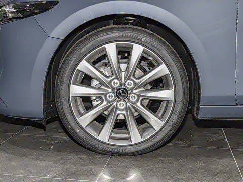 2025�� 2.0L �Զ����Ű�