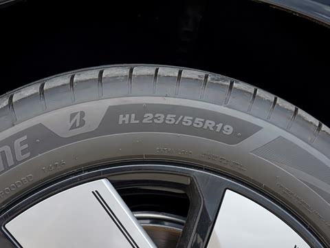 2026�� ���� 650 UltraSE
