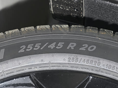 2026�� ���� 702 Max �콢��