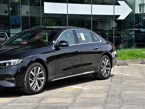 2026�� �Ŀ�� E 300 L ʱ����