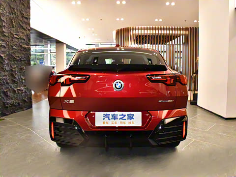 2025�� sDrive25i M�˶���װ