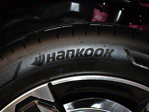 2025�� sDrive25i M�˶���װ