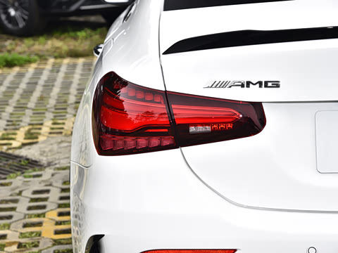 2026�� AMG A 35 L 4MATIC