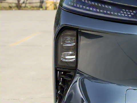 2025�� 185KM�����