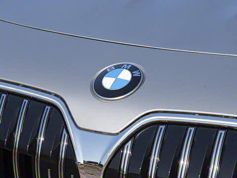 2026�� 735Li ������װ