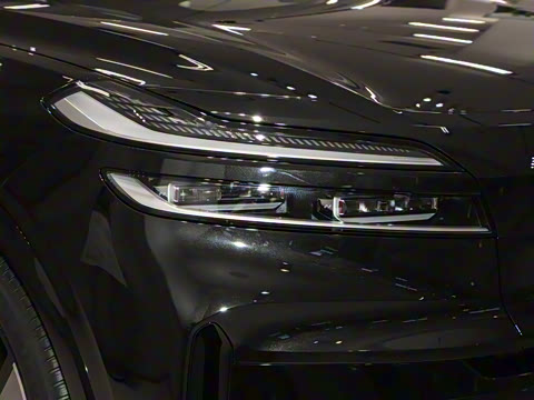 2025�� Ultra ������