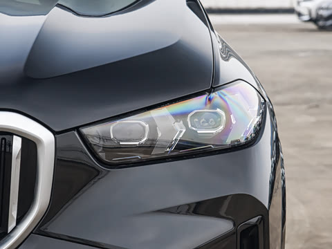 2026�� �Ŀ� xDrive 30Li ������M�˶���ҹ��װ