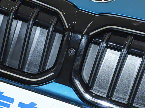 2025�� 330Li M�˶���ҹ��װ