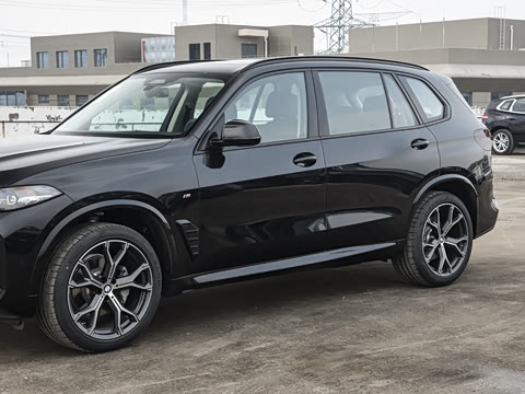 2026�� �Ŀ� xDrive 30Li ������M�˶���ҹ��װ
