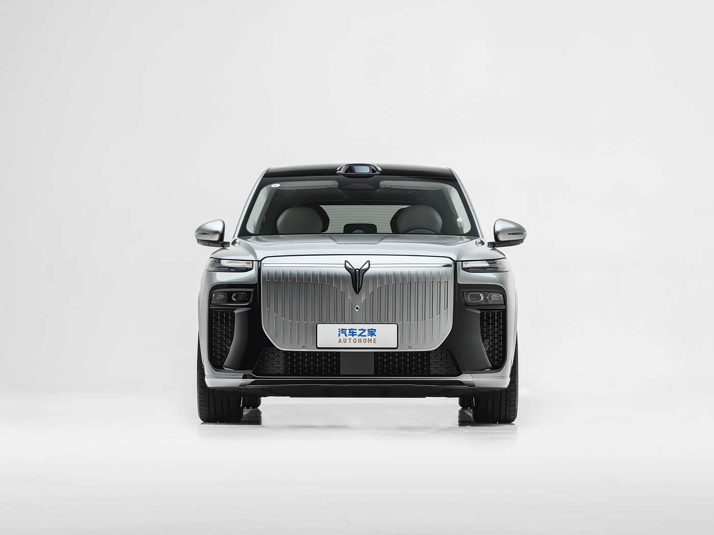 1400x1050_autohomecar__ChxpV2n8EomAVUX_ACnHmqhPCew725.jpg