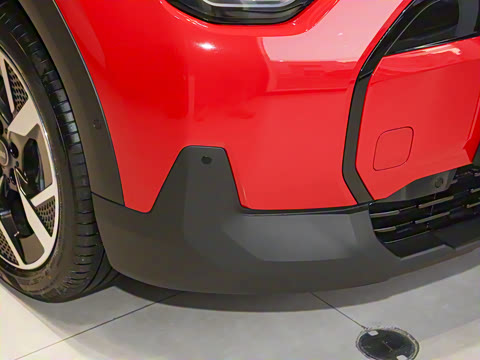 2025�� E ������