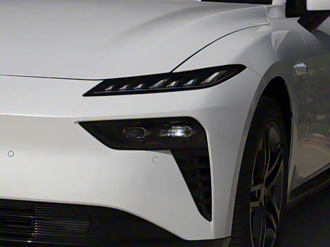 2026 007+  565 Ultra+״