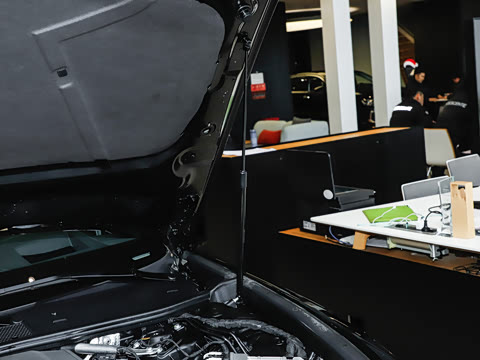 2025��  RS 6 4.0T Avant performance