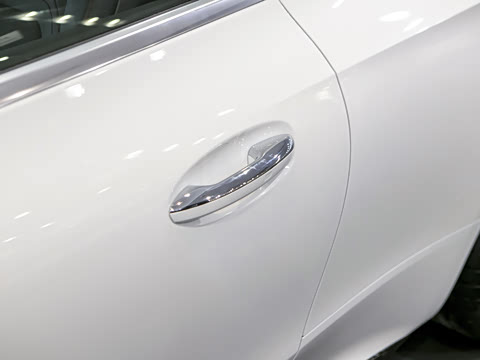 2026�� �Ŀ� AMG CLE 53 4MATIC+ ������ܳ�