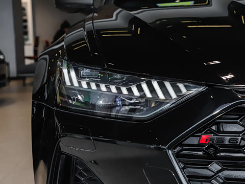 2025��  RS 6 4.0T Avant performance