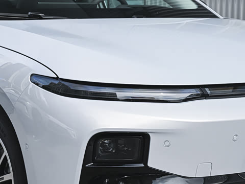 2027�� 670������