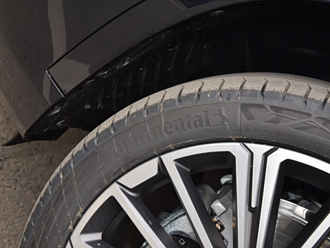 2026�� xDrive25Li M�˶���ҹ��װ