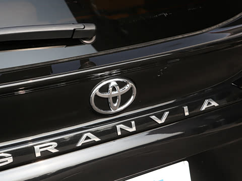 2026�� 2.5L �߶���