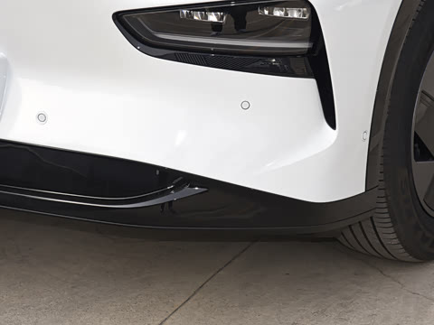 2026�� ���� 602 Max �콢��