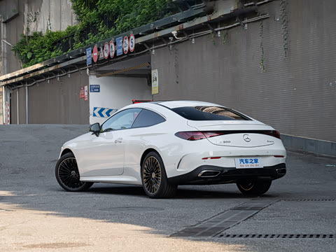 2026�� CLE 300 4MATIC �����ͽ��ܳ�