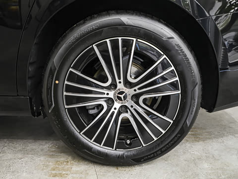 2026�� �Ŀ� E 260 L