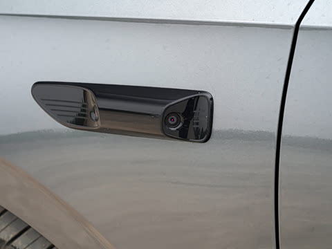 2026�� EM-i 235km ̽��+��
