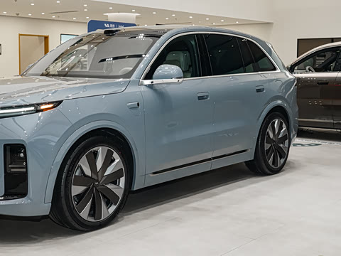 2026�� Ultra
