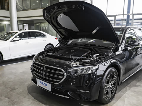 2026�� �Ŀ� E 260 L