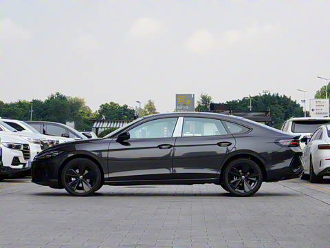 2026�� ���L GTS 380TSI ����