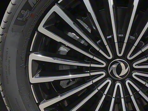 2025�� 185KM�����