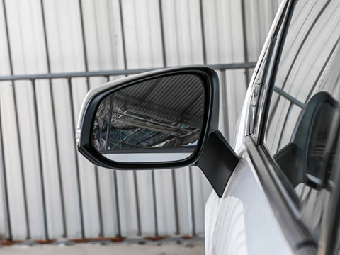 2027�� 2.5L ˫������������