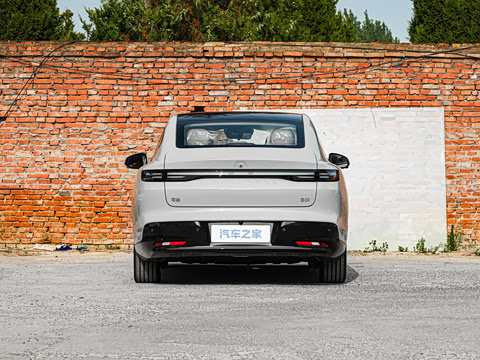 2027�� 670������
