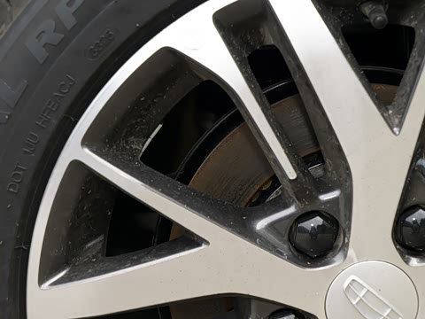 2027�� ���� 1.5L CVT������