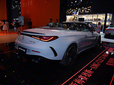 2025�� AMG CLE 53 4MATIC+ ������ܳ�