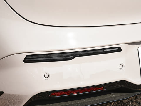 2025�� �����������Ǽݰ� 100kWh